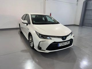 TOYOTA Corolla Sedan 125H Business Plus