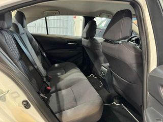 TOYOTA Corolla Sedan 125H Business Plus