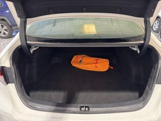 TOYOTA Corolla Sedan 125H Business Plus