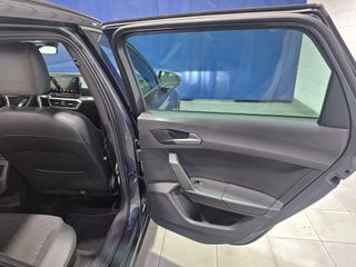 SEAT Nuevo León SP 1.5 eTSI 110kW DSG S&S FR