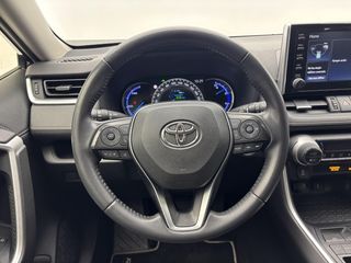 Toyota Rav4 2.5l 220H Advance