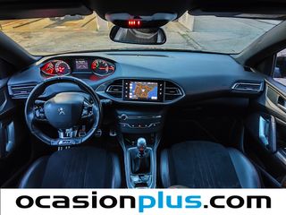 Peugeot 308 GT 205 151 kW (205 CV)