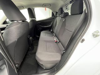 Toyota Yaris 1.5 120H Business Plus