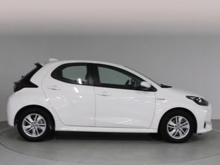 Toyota Yaris 1.5 120H Business Plus