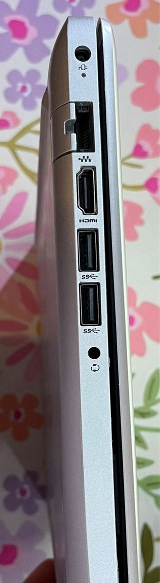 Portátil HP 15” AMD Radeon – Funciona perfecto (ba