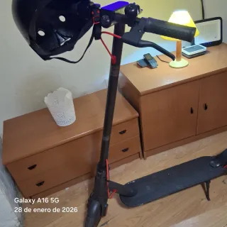 Patinete Eléctrico Xiaomi Mi Scooter Negro