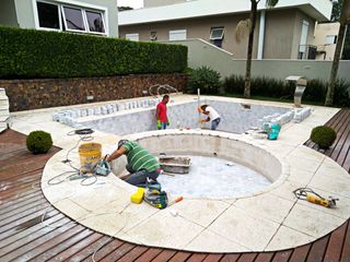 Porcelánico Piedra Piscina Jacuzzi Rehabilitación