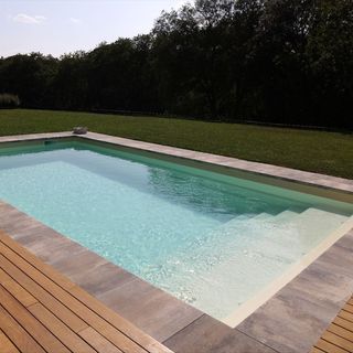 Porcelánico Piedra Piscina Jacuzzi Rehabilitación