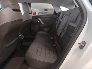 Citroën C4 PureTech 130 S&S EAT8 Plus