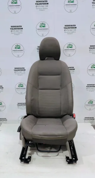 Asiento delantero derecho Volvo S40