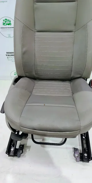 Asiento delantero derecho Volvo S40