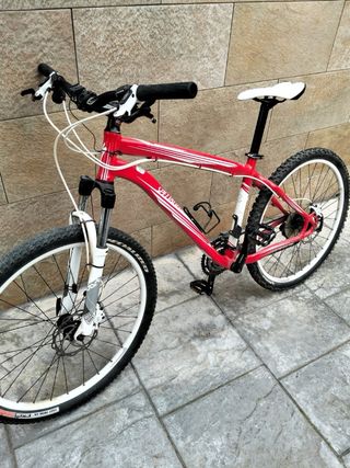 Bicicleta Specialized en muy buen estado