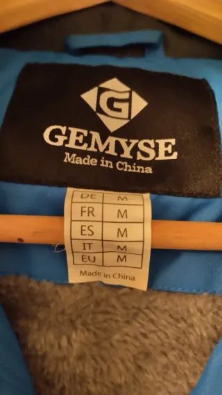 Chaqueta de esquí azul y gris