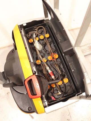 Ref. M-6584 Transpaleta Eléctrica STILL EXU 20