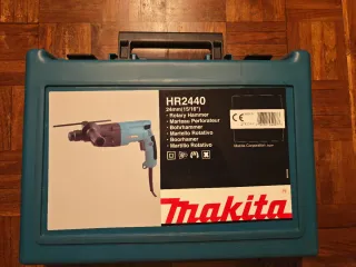 Taladro Makita HR2440 con maletín