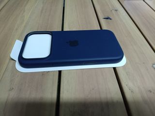 Funda de silicona con MagSafe para el iPhone 17 Pro - Medianoche