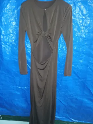 Vestito lungo marrone scollo schiena