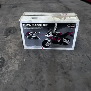 Moto eléctrica BMW para niños de 37 a 96 meses