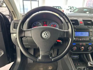 VOLKSWAGEN JETTA 2.0 TDI 140CV ADVANCE