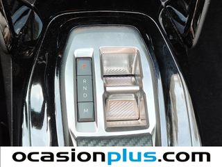 Peugeot 2008 Allure Hybrid eDCS6 100 kW (136 CV)