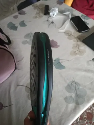 Pala Bullpadel Hack 04 Hybrid