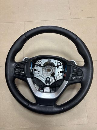 Volante BMW X4 F con levas y sensor carril