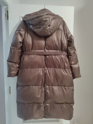 Abrigo acolchado marrón talla L