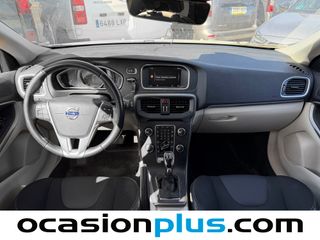 Volvo V40 D3 Momentum Auto 110 kW (150 CV)