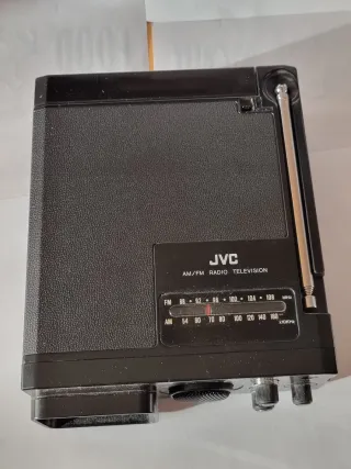 Radio JVC Vintage con TV