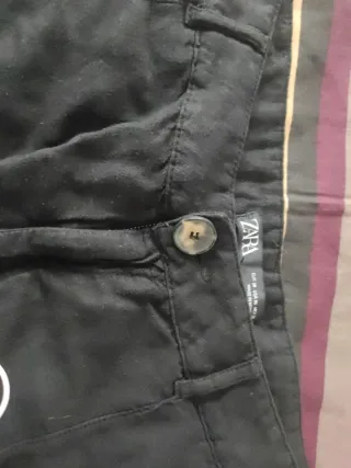 Pantalón de lino negro Zara