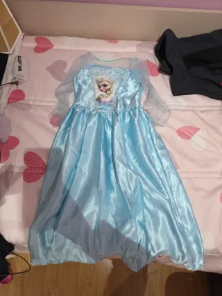 Disfraz Frozen Elsa Talla 7-8 años puesto 1 vez