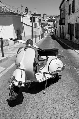 Alquiler de Vespa 125 L