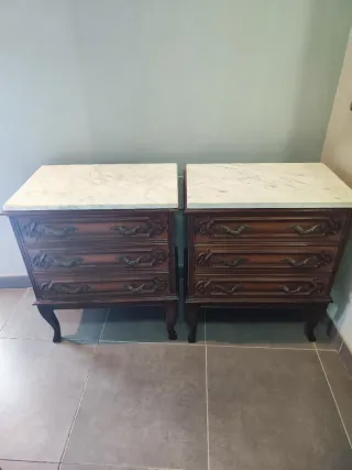 2 Mesitas Vintage Madera y Mármol