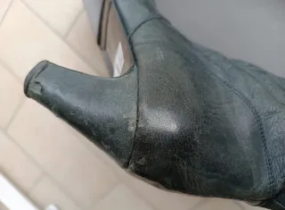 Stivali grigi tacco 8 Vibram