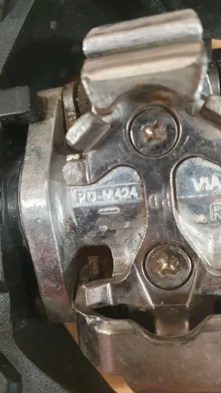 Pedales Shimano PD-M424 Automáticos