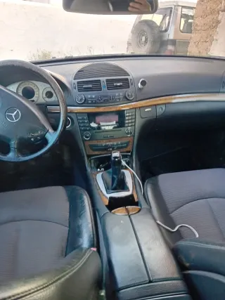 Mercedes-Benz Clase E 2003