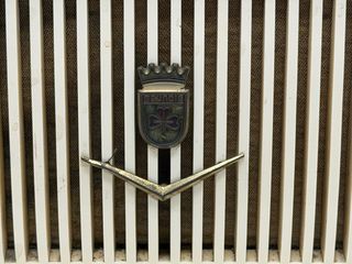 Radio Antigua Grundig Beige y Marrón