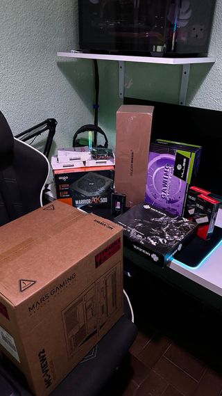 Montaje de PC Gaming y Profesional