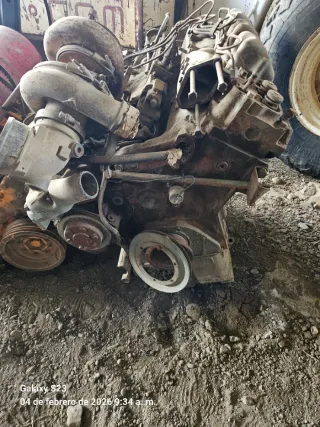 Motor Mercedes M 402.906 para piezas