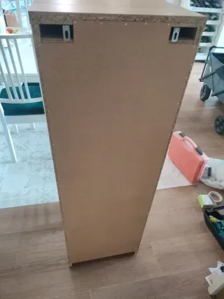 Cómoda Malm IKEA con espejo