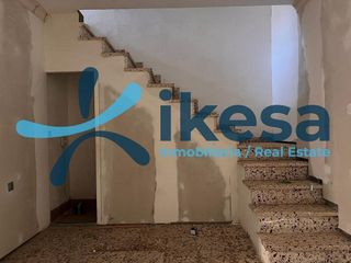 Casa adosada en venta en Puebla de Cazalla (La)