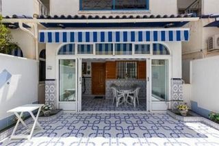 Casa pareada en venta en Torrelamata - La Mata en Torrevieja