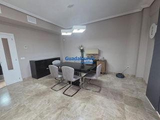 Chalet en venta en Montequinto en Dos Hermanas