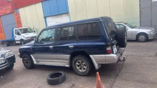 Mitsubishi 2800 1999