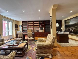 Piso en venta en Centro en Burgos