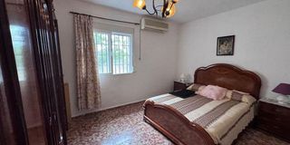 Chalet en venta en Núcleo Urbano en Chiclana de la Frontera