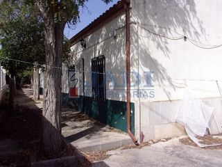 Chalet en venta en Valdepeñas