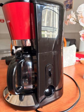 Cafetera Russell Hobbs Roja