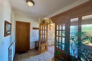 Chalet en venta en Cacabelos