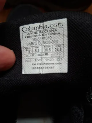 Botas Columbia de montaña infantiles negras